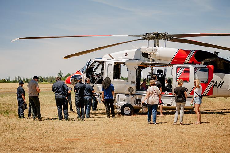 举办的 & Angwin Airport DART Co-Host The Air Expo